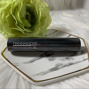 NEW! Manna Kadar Lippie Love Lip Scrub